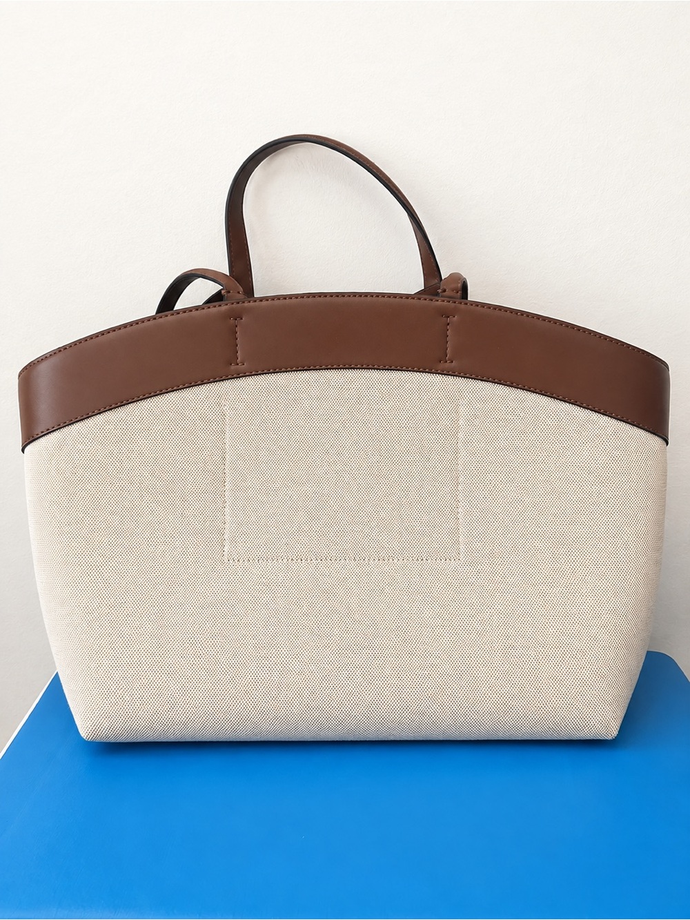 GAP Beige Canvas Tote with Brown Leather Trim